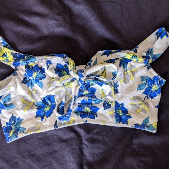 Intimately Free floral print crop top XS - Picture 1 of 5